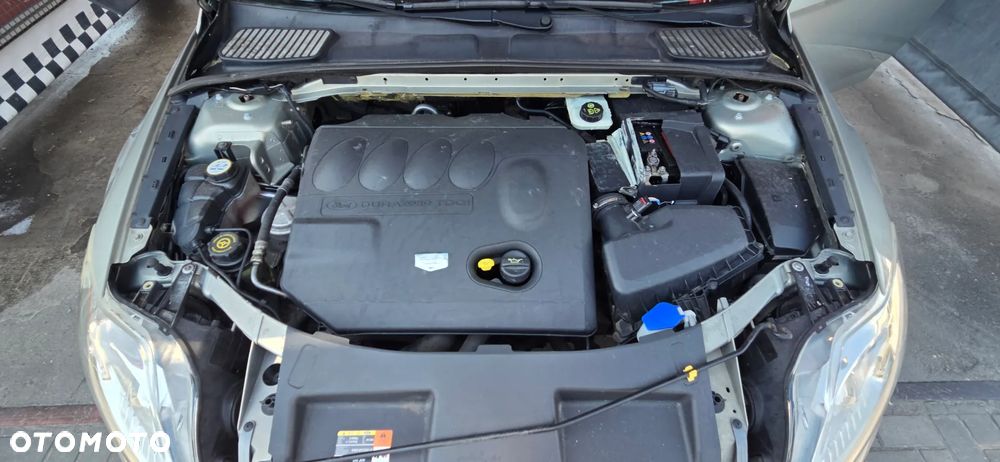 Ford Mondeo 2.0 TDCi Ghia - 38