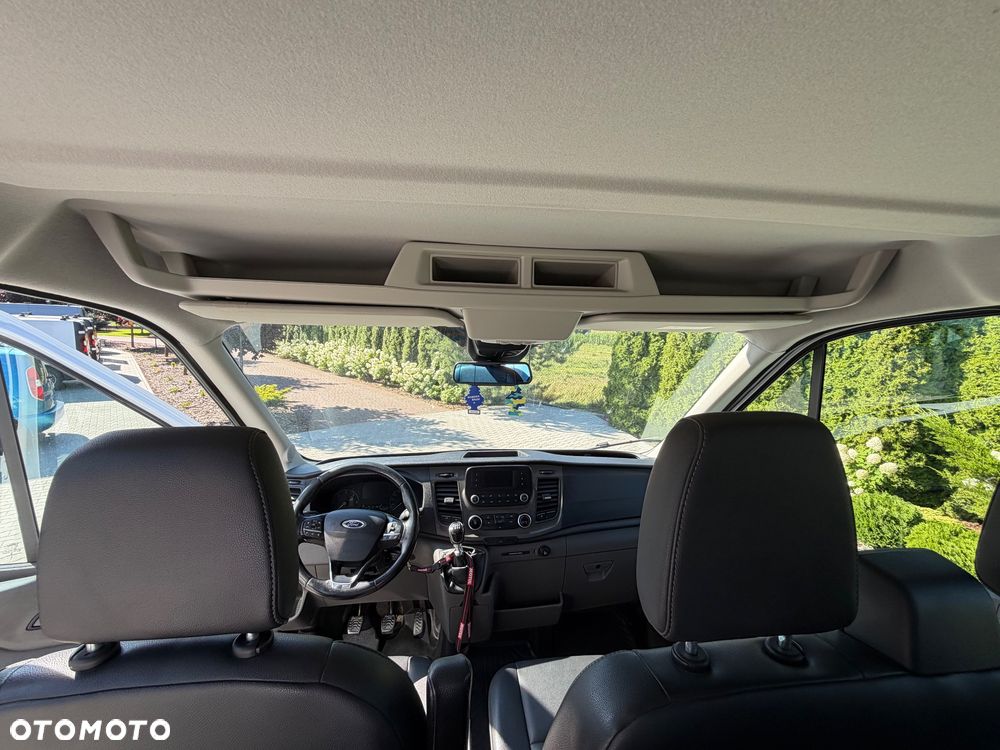 Ford Transit - 12