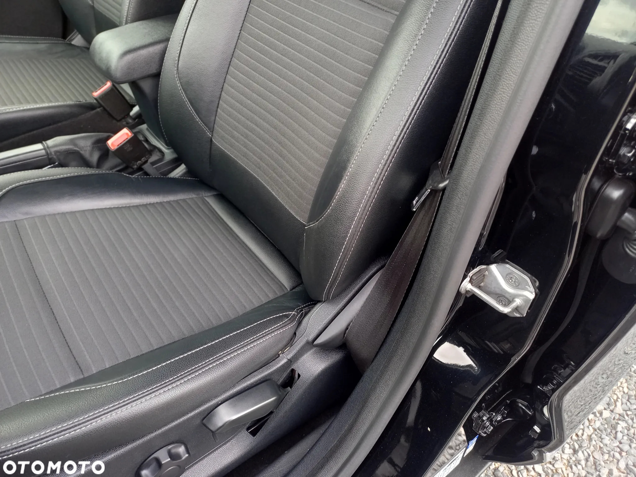 Ford EcoSport 1.0 EcoBoost TITANIUM - 21
