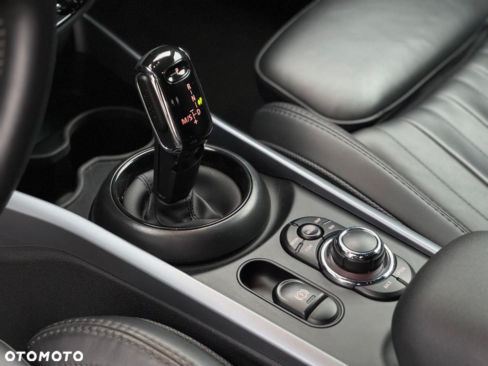 MINI Clubman Cooper Yours Trim - 17