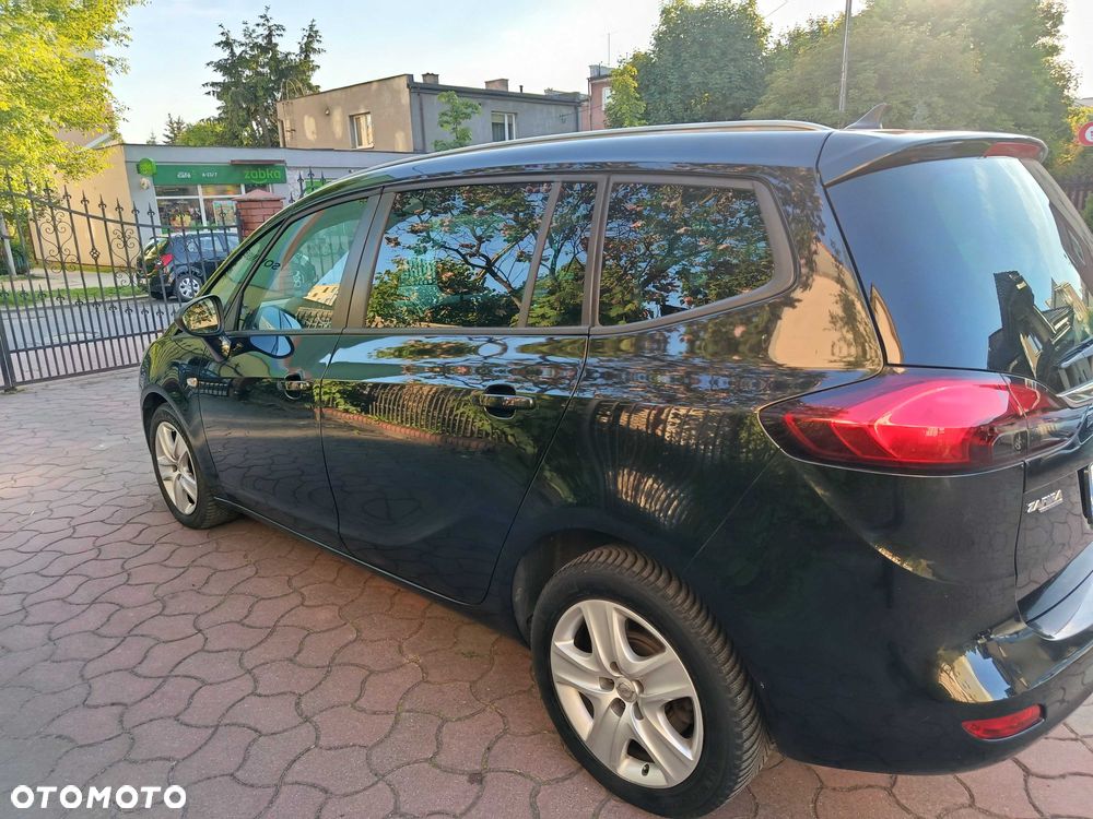 Opel Zafira - 4