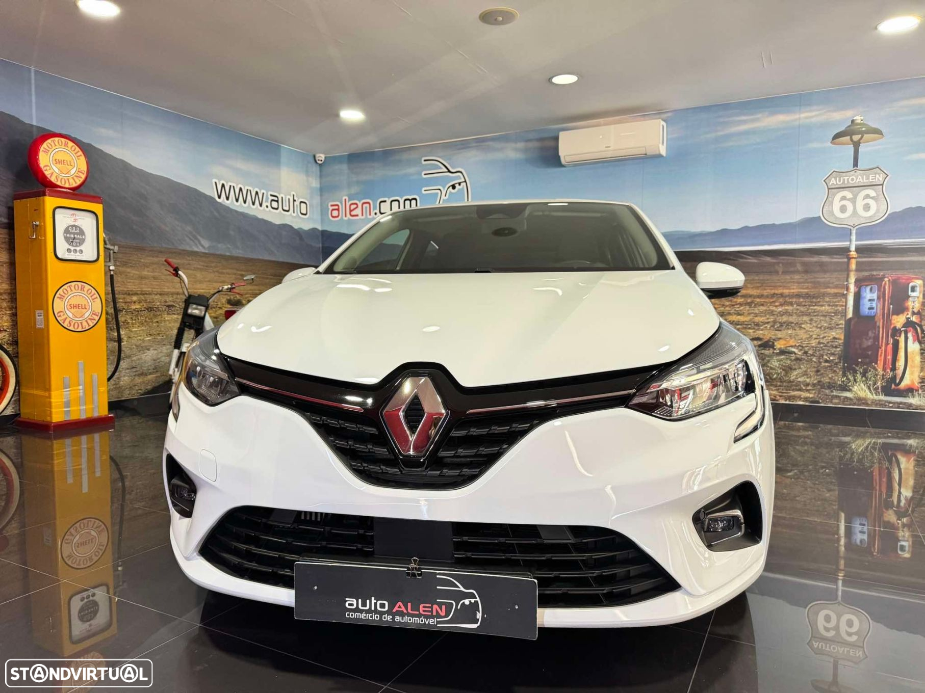 Renault Clio 1.0 TCe Intens Bi-Fuel - 2