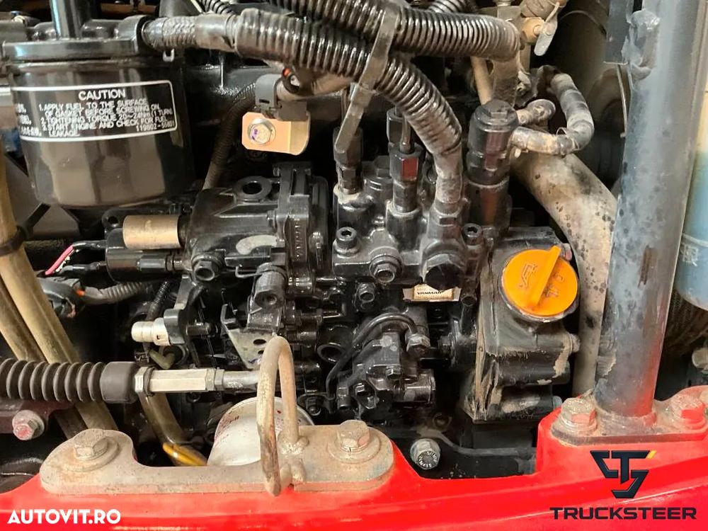 Takeuchi TB 225 | JoyStick | Lama Nivelatoare - 16