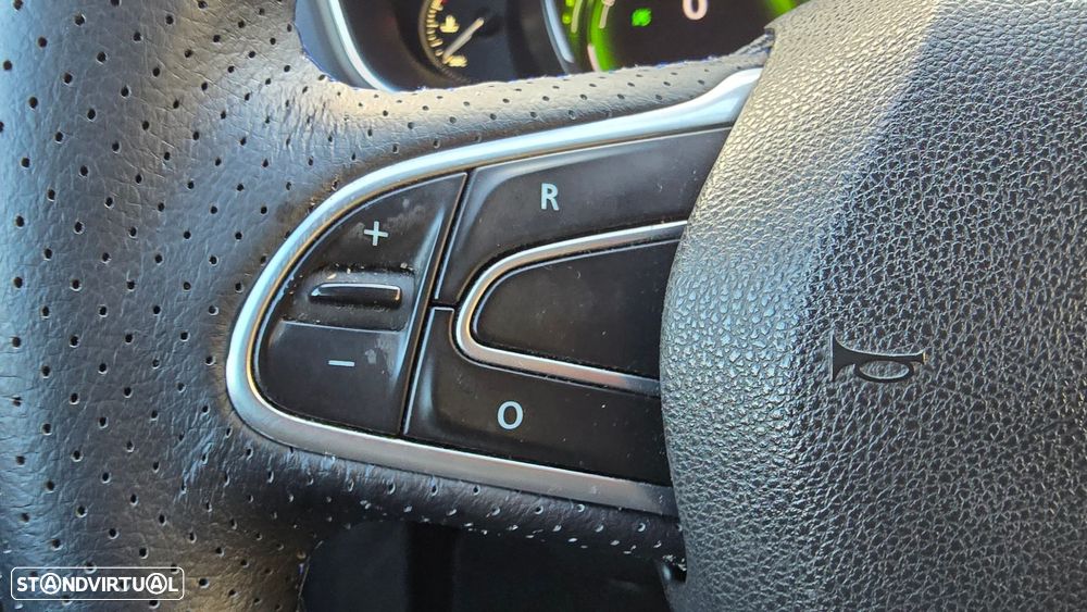 Renault Mégane Sport Tourer - 14