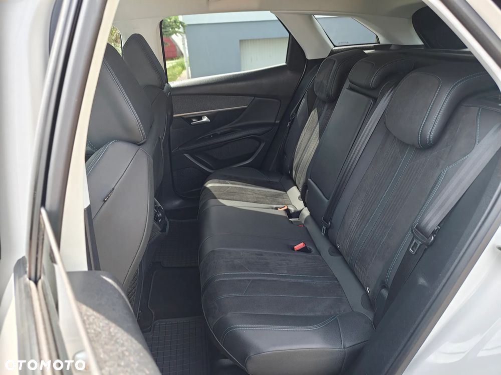 Peugeot 3008 PureTech 180 Stop & Start GPF EAT8 Crossway - 8