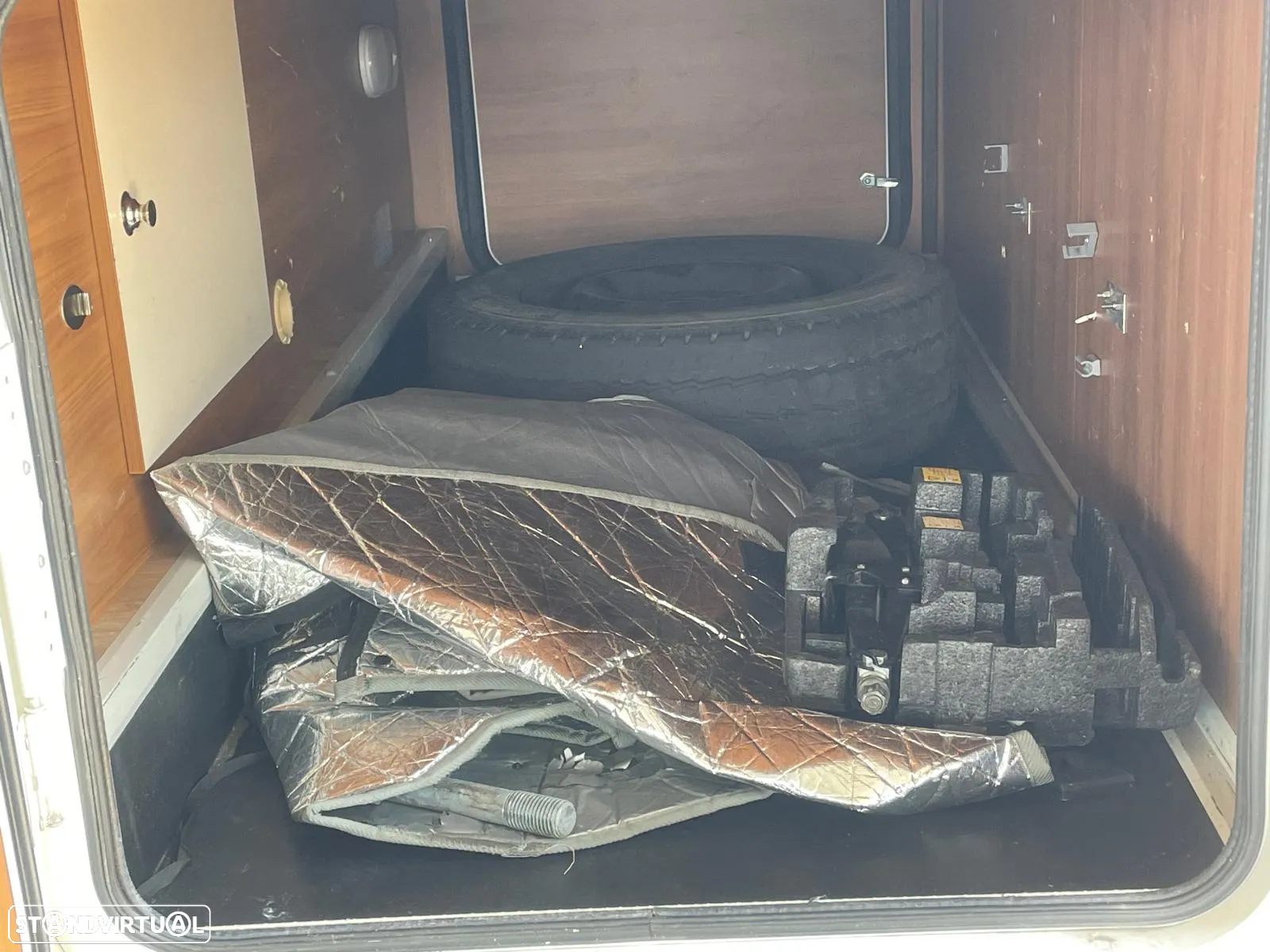 Rimor Katamarano 109 P Plus - Autocaravana c/Cama Central - 38