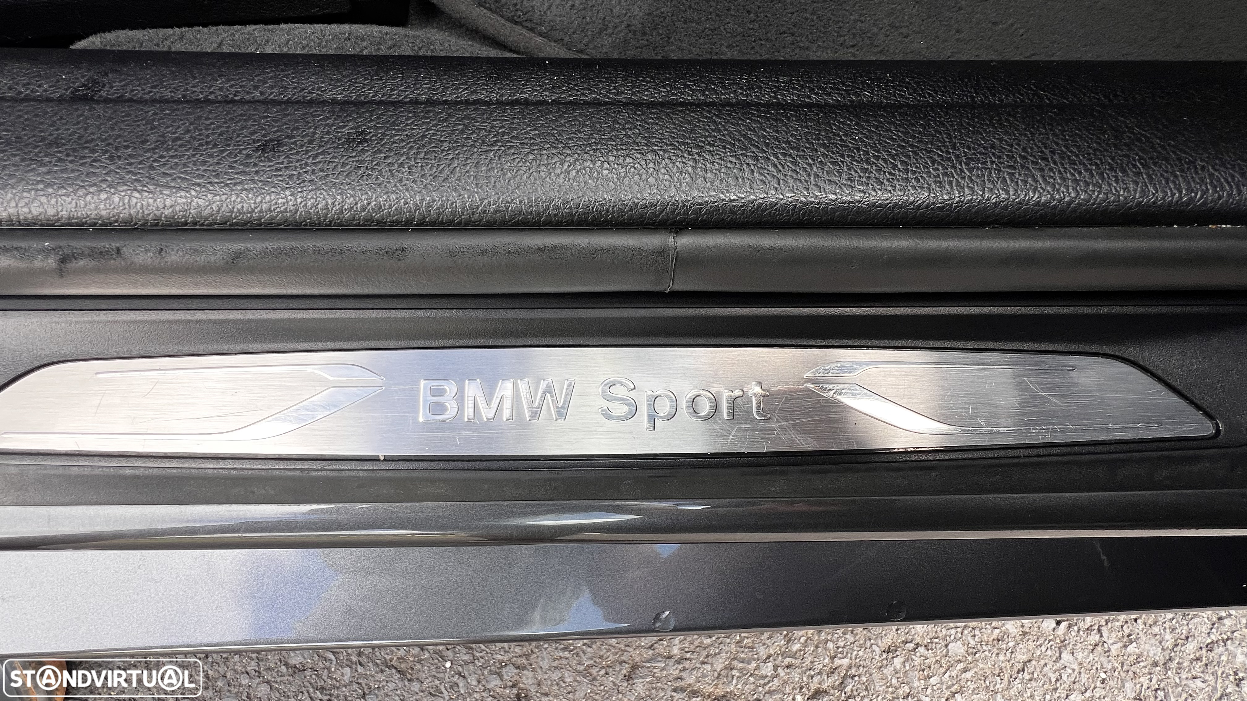 BMW 318 d Touring Auto Line Sport - 31