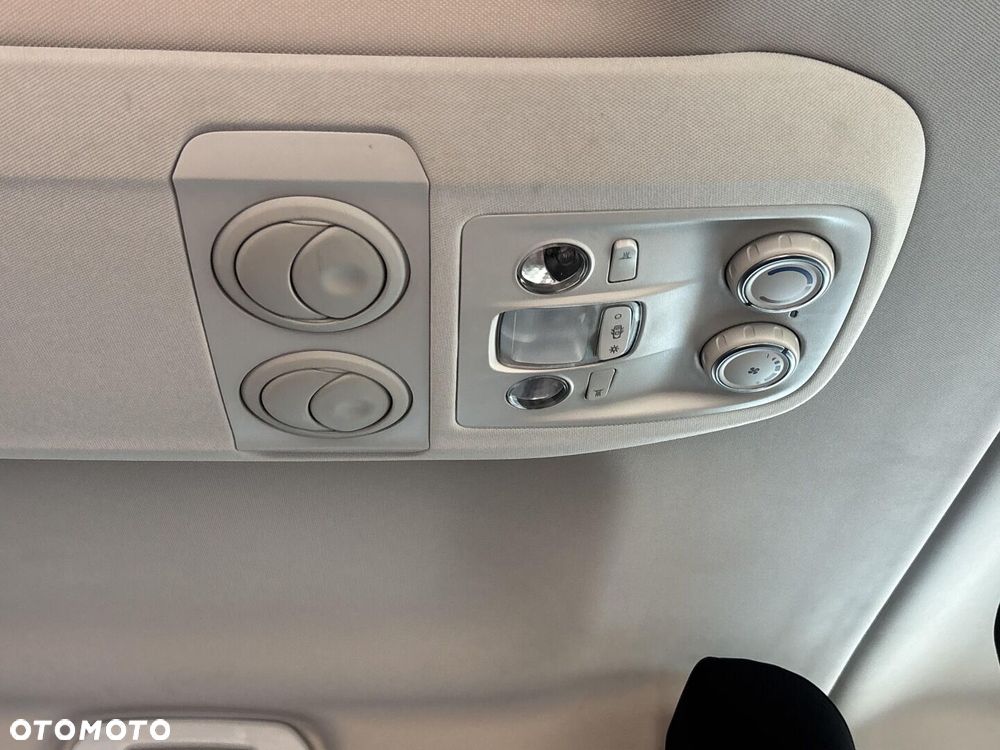 Toyota Proace Verso 2.0 D4-D Long Business - 19