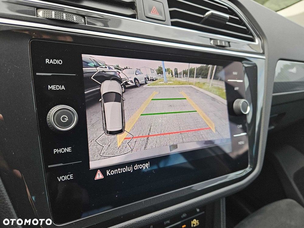 Volkswagen Tiguan - 15