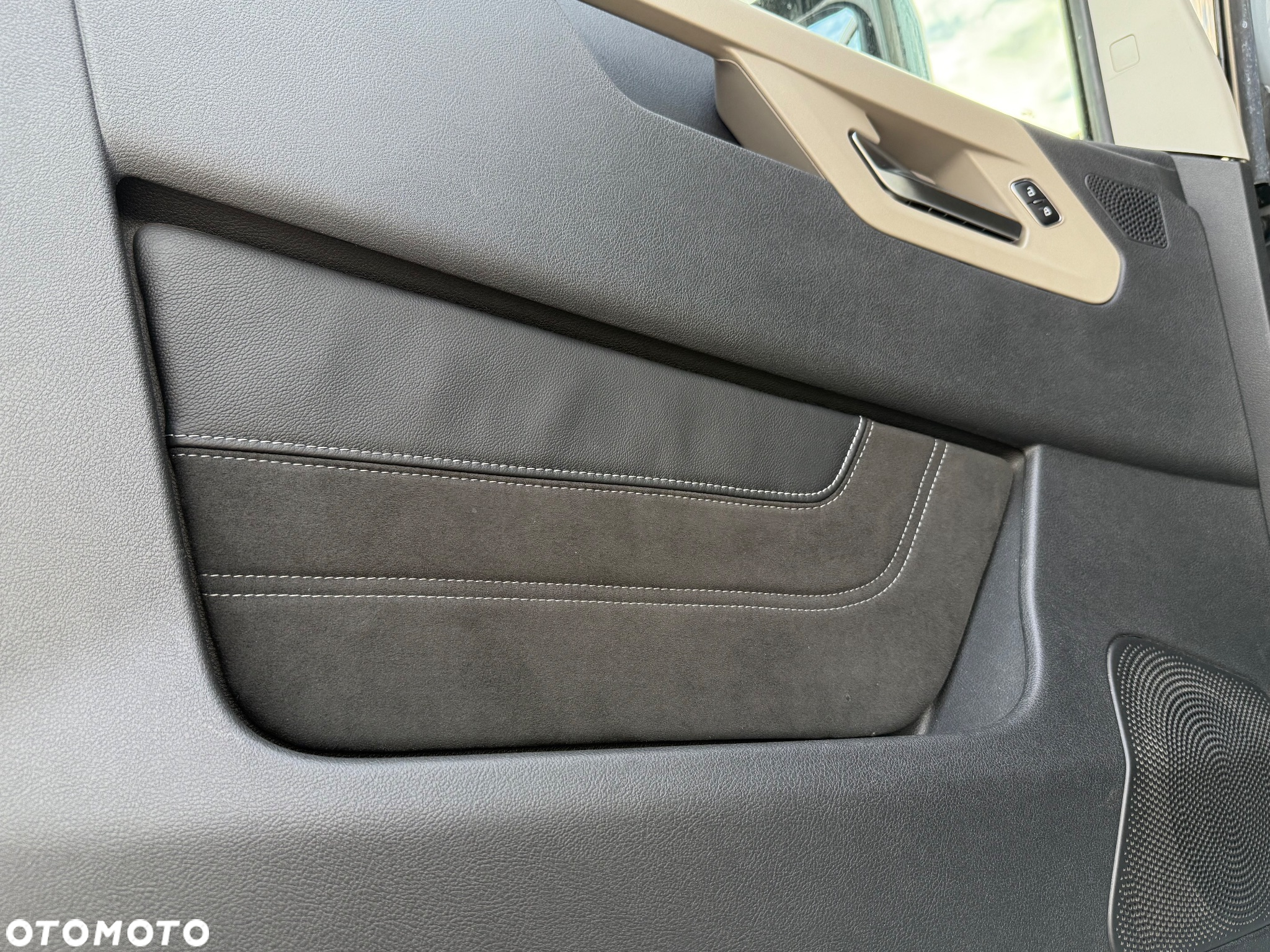 Ford F-MAX Retarder 16 biegów Luxury LED Navi TV Skóry el. wspomaganie - 12