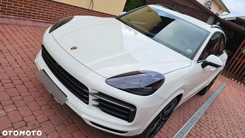 Porsche Cayenne - 12