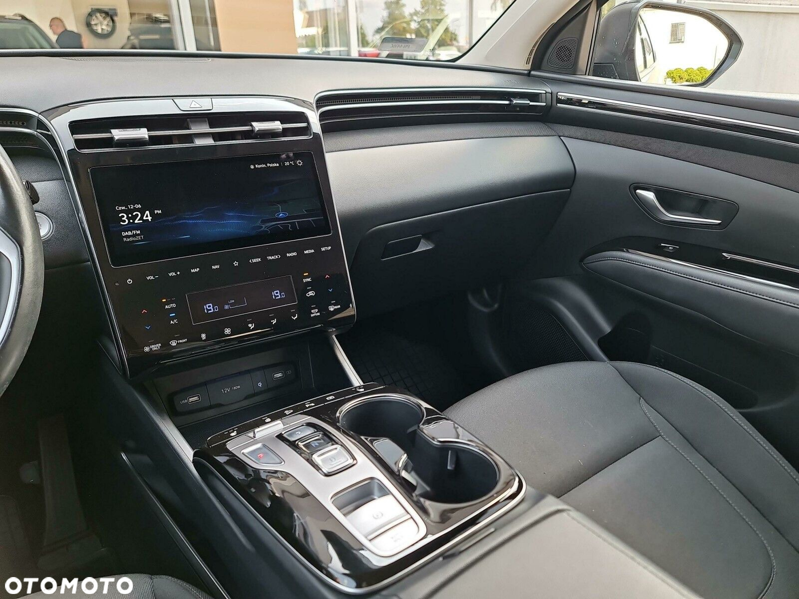 Hyundai Tucson 1.6 T-GDi HEV Executive 2WD - 16