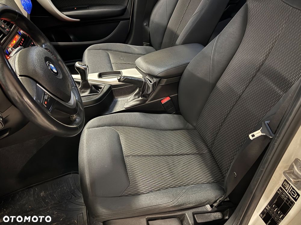 BMW Seria 1 116d EfficientDynamics Sport Line - 20