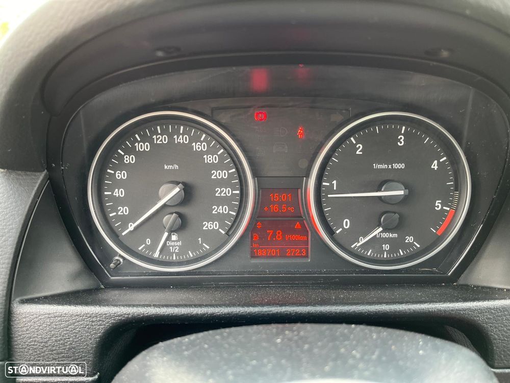 BMW X1 18 d sDrive - 2