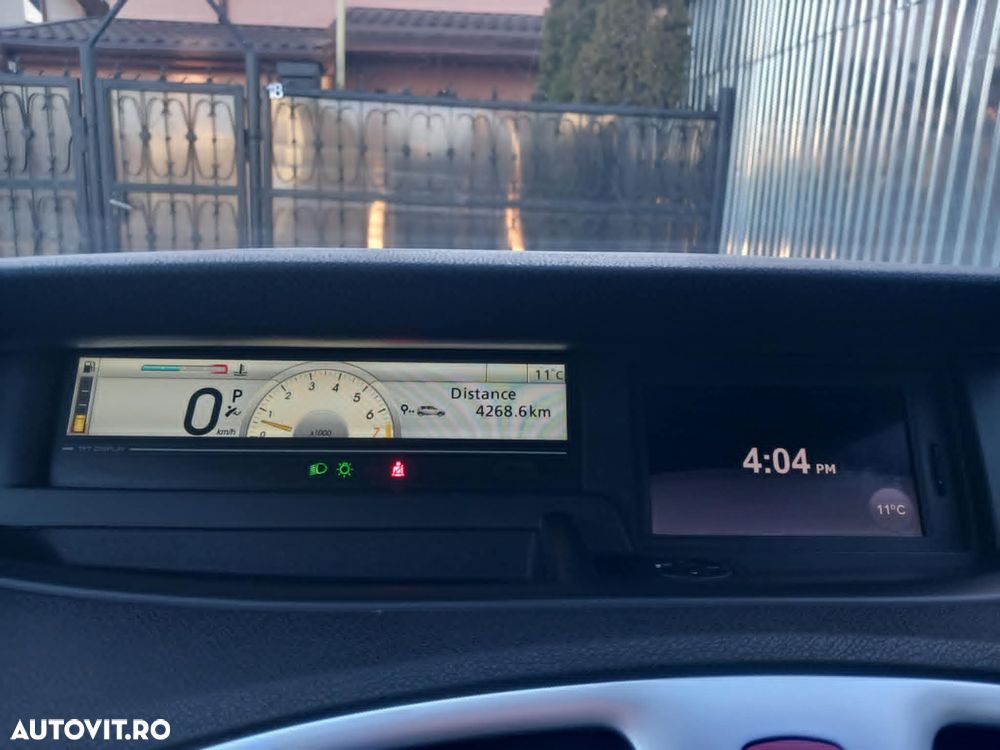 Renault Scenic 2.0 16V Aut. Avantage - 27