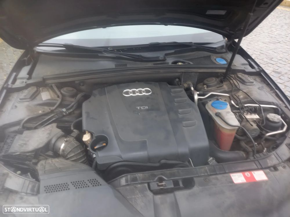Audi A4 Avant 2.0 TDI - 5