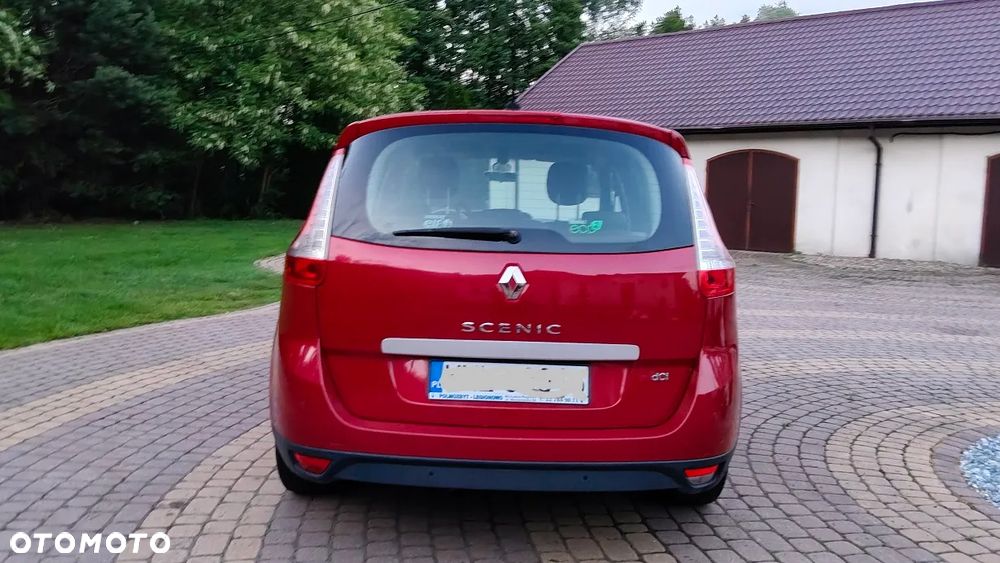 Renault Scenic 1.6dCi Energy Privilege - 9