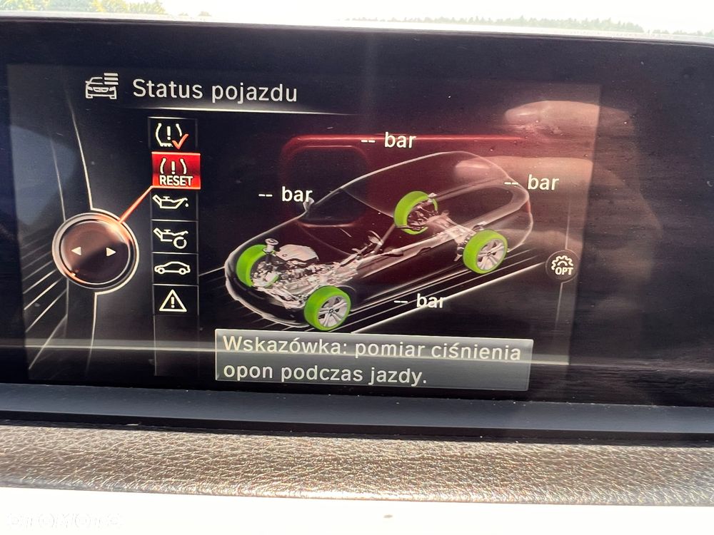 BMW Seria 3 320d xDrive - 7