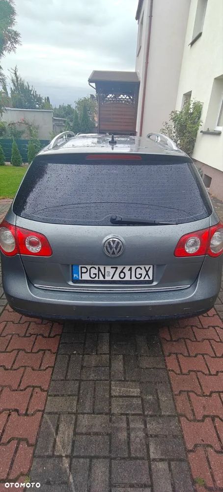Volkswagen Passat - 18