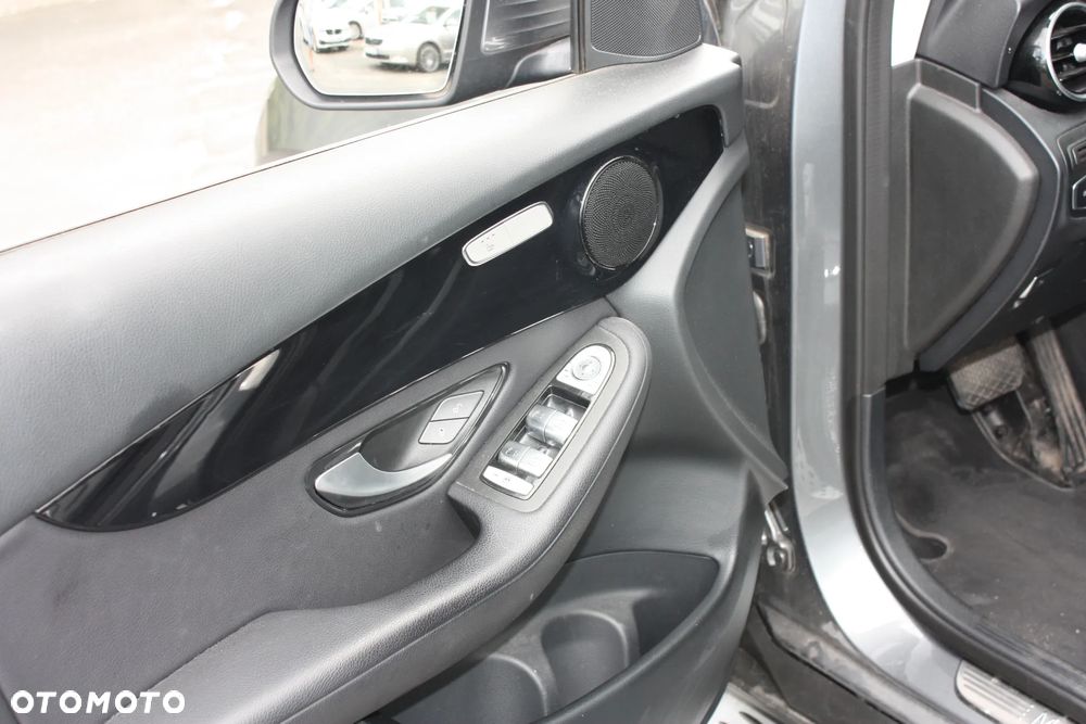 Mercedes-Benz GLC 300 de 4-Matic - 11