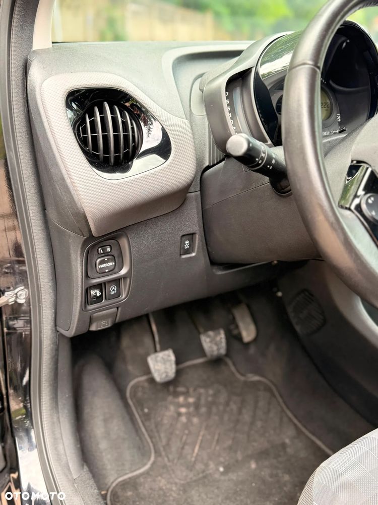 Peugeot 108 VTI 72 Stop&Start Allure - 23