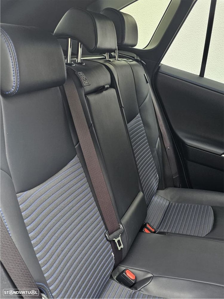 Toyota RAV4 2.5 HDF Square Collection - 10
