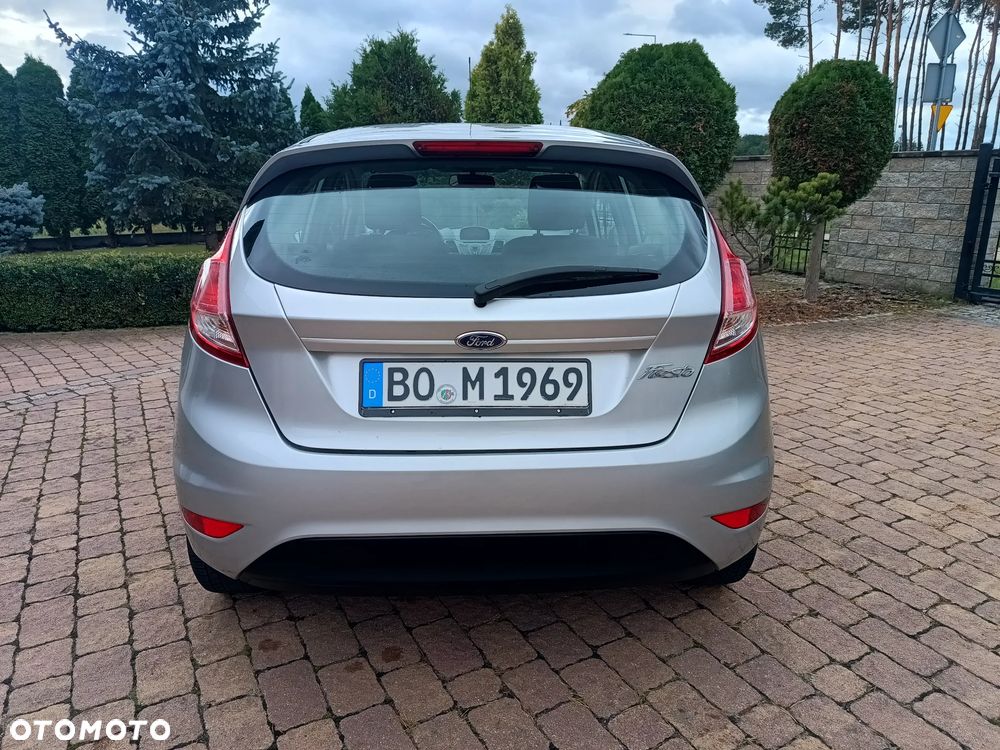 Ford Fiesta 1.25 Champions Edition - 5