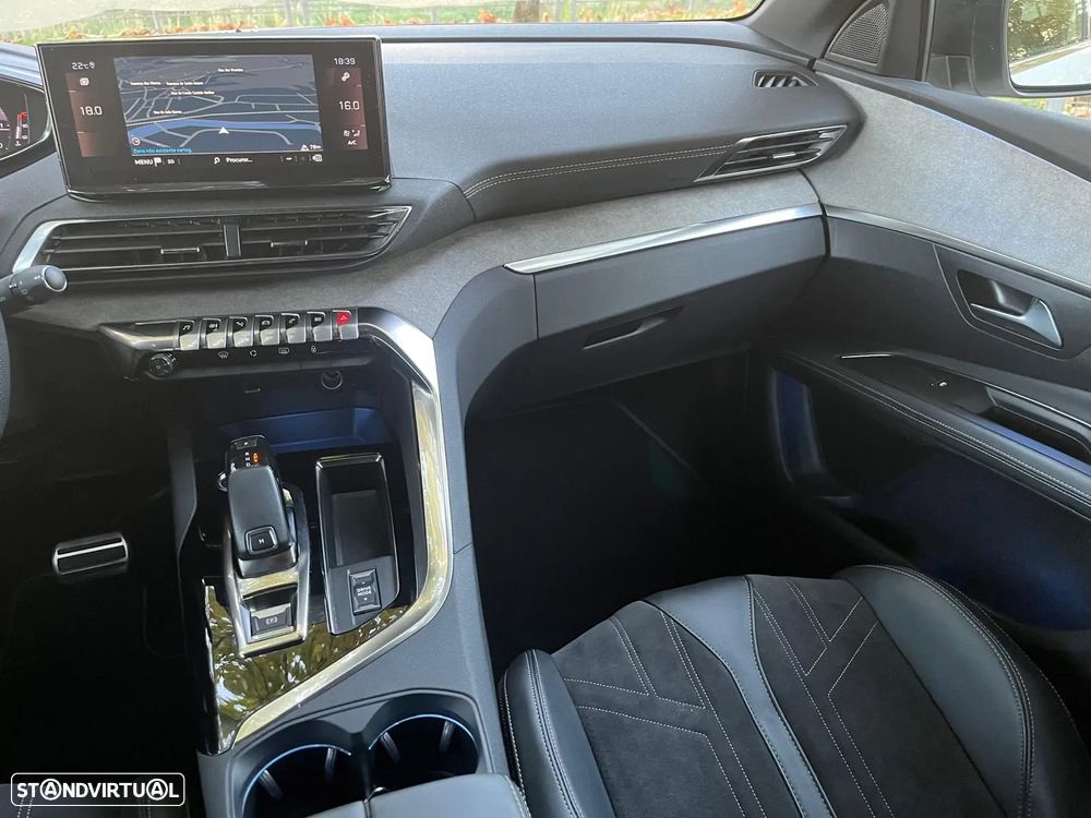 Peugeot 3008 1.5 BlueHDi GT Line Baixo Consumo EAT8 - 26