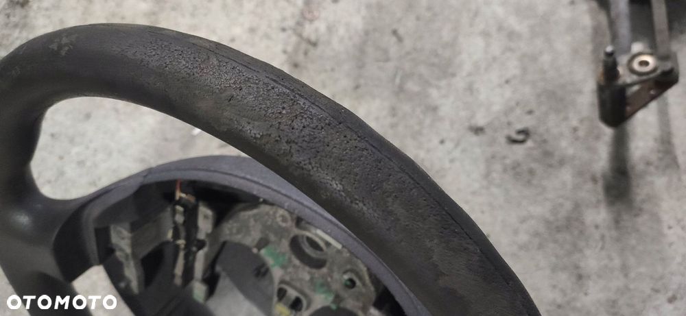 KR KIEROWNICA RENAULT MEGANE II 8200106306 - 2