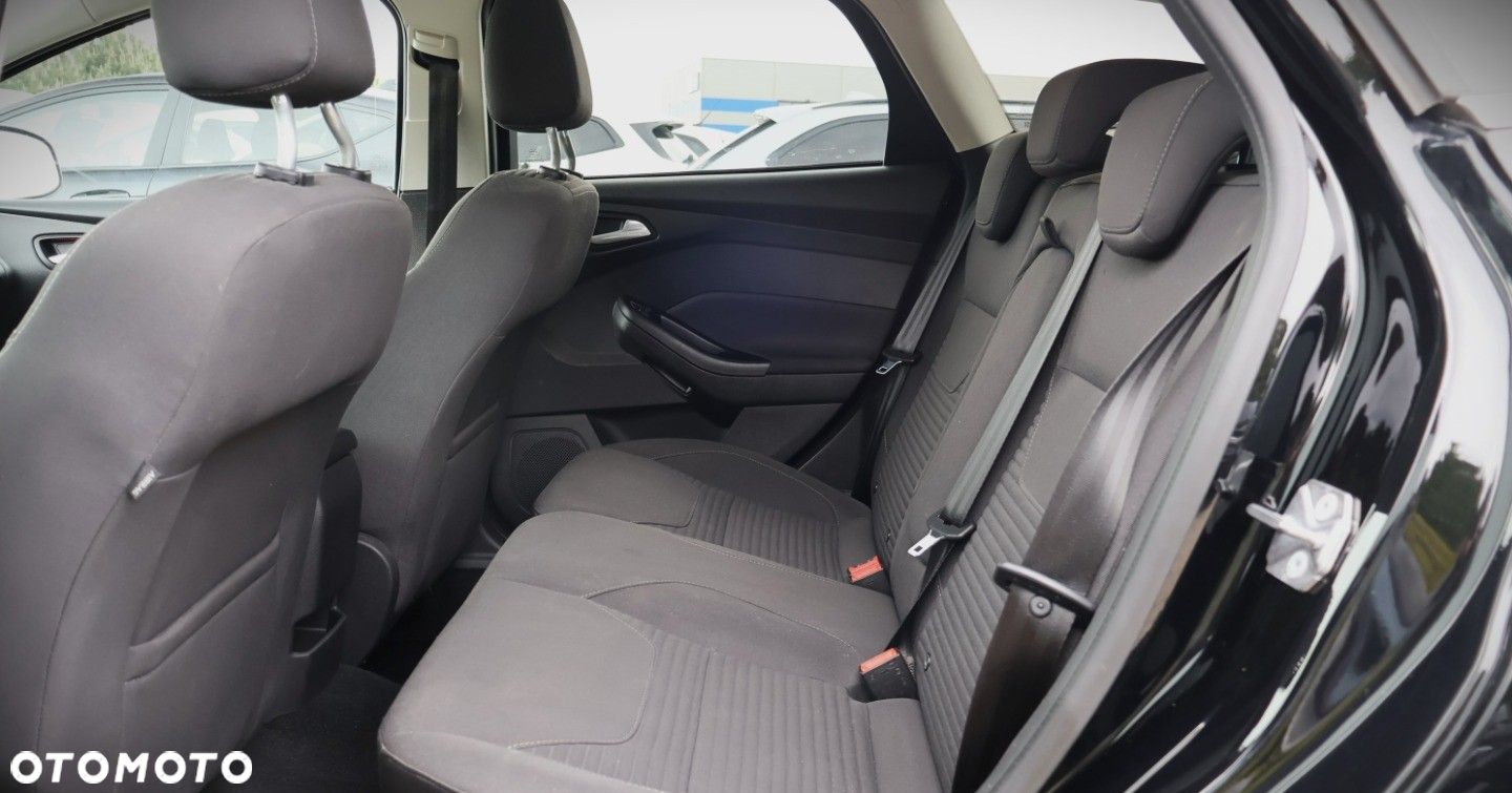 Ford Focus - 13