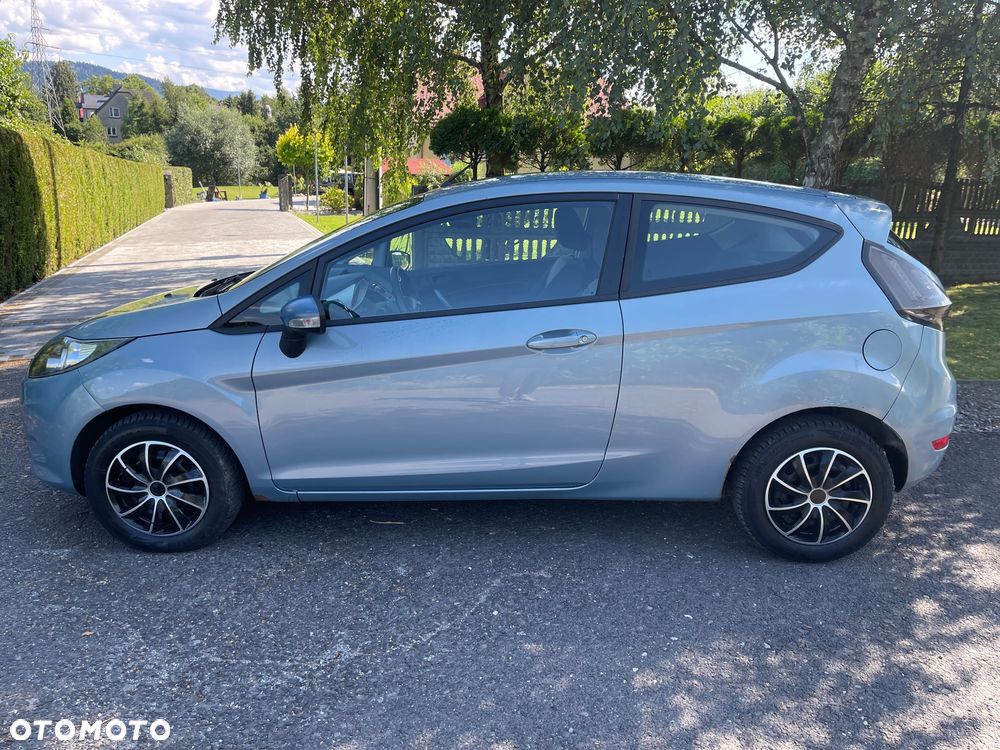 Ford Fiesta - 2
