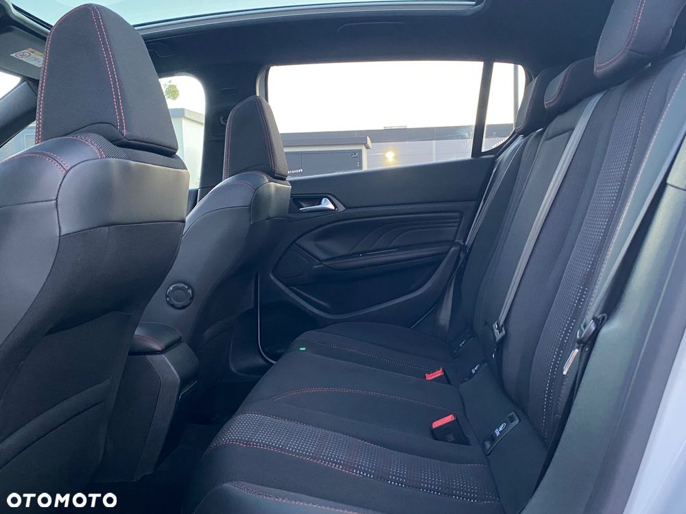 Peugeot 308 PureTech 130 EAT6 Stop & Start GT-Line Edition - 33