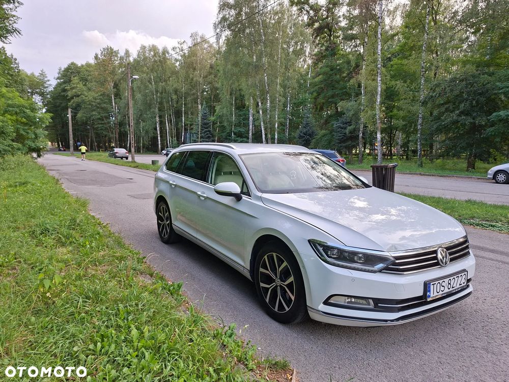 Volkswagen Passat - 4