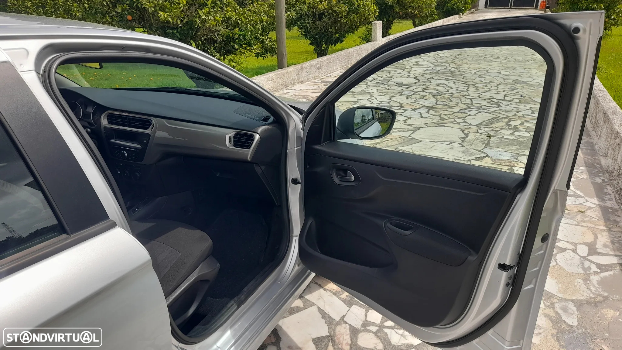 Citroën C-Elysée 1.6 HDi Seduction - 35