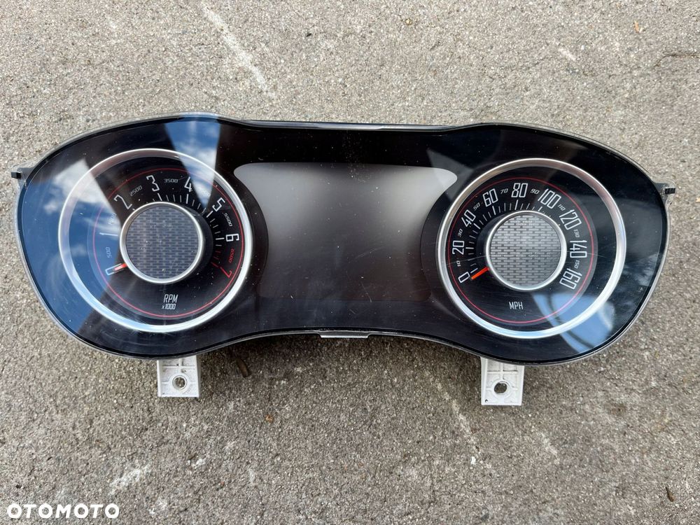 Licznik Dodge Challenger Lift 2015- P05091615AG - 1