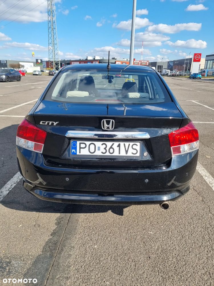 Honda City 1.4 Comfort - 3