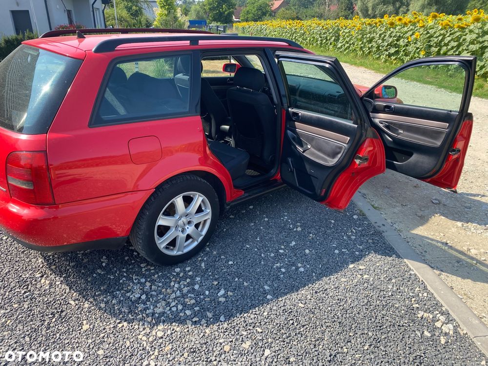 Audi A4 Avant - 7