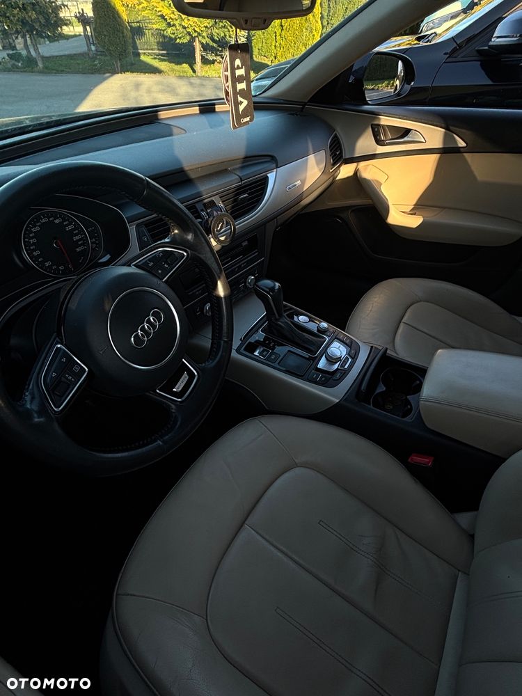 Audi A6 Allroad - 22