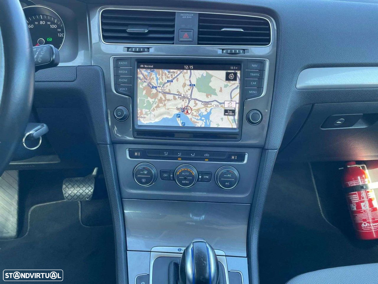 VW e-Golf AC/DC - 14