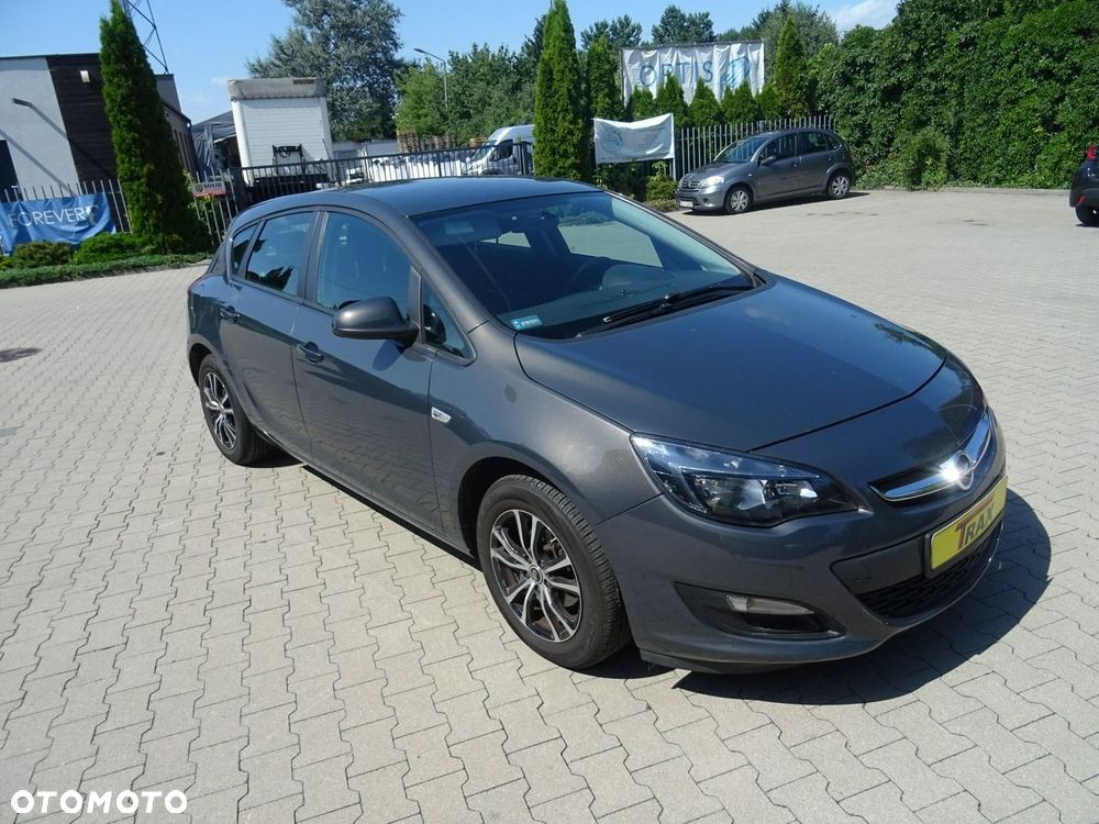 Opel Astra - 4