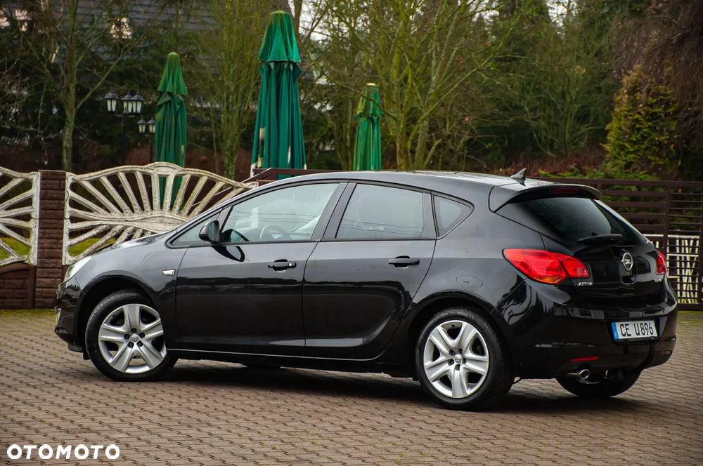 Opel Astra 1.4 Turbo Innovation - 12