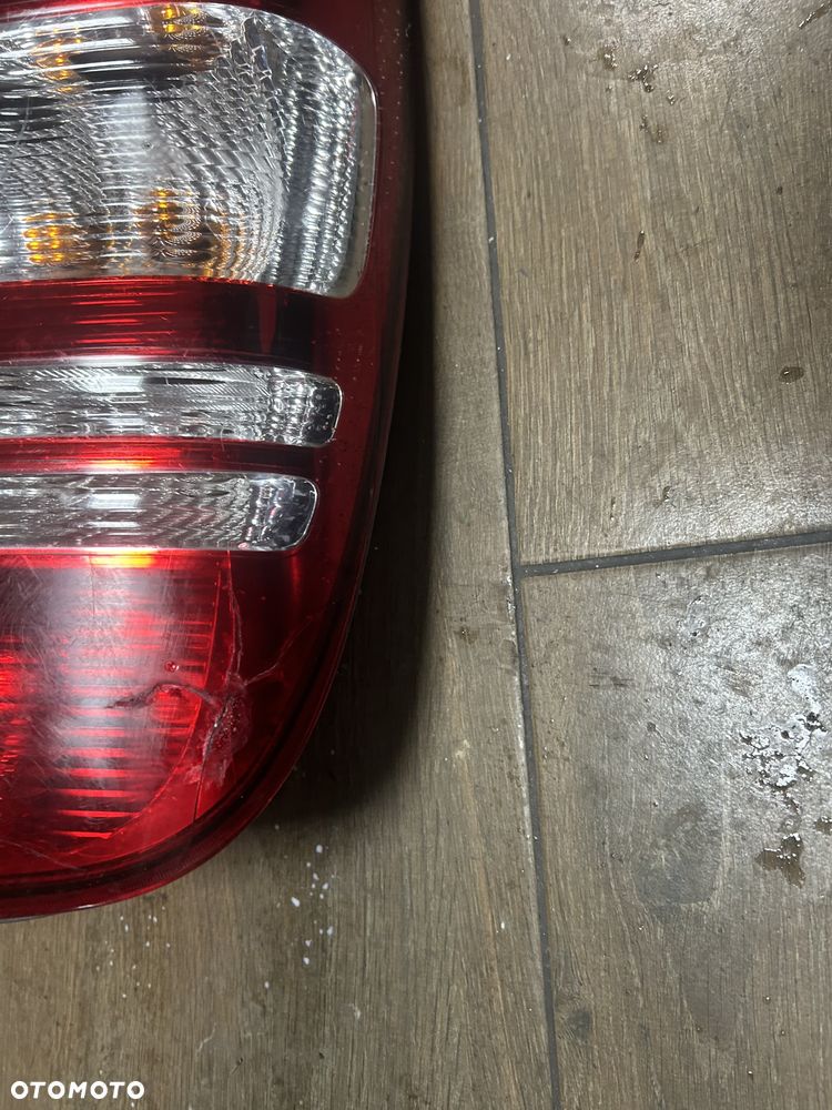 Lampa Prawa Prawy Tył  LIFT MERCEDES Viano W639 a6398201564 ORG - 2