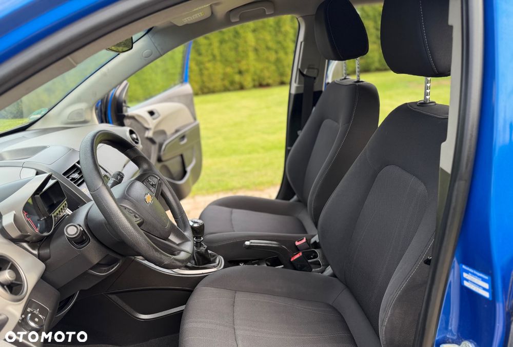 Chevrolet Aveo 1.2 LS+ - 31