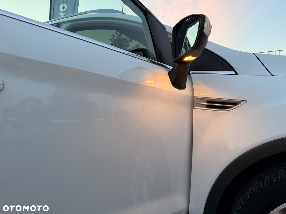 Ford Kuga 2.0 TDCi 4x4 Titanium - 17