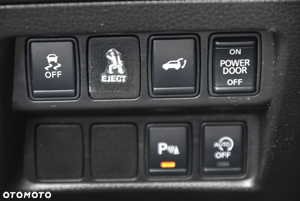 Nissan X-Trail - 29