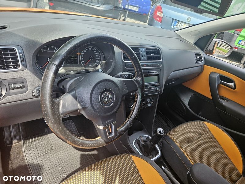 Volkswagen Polo Cross - 8