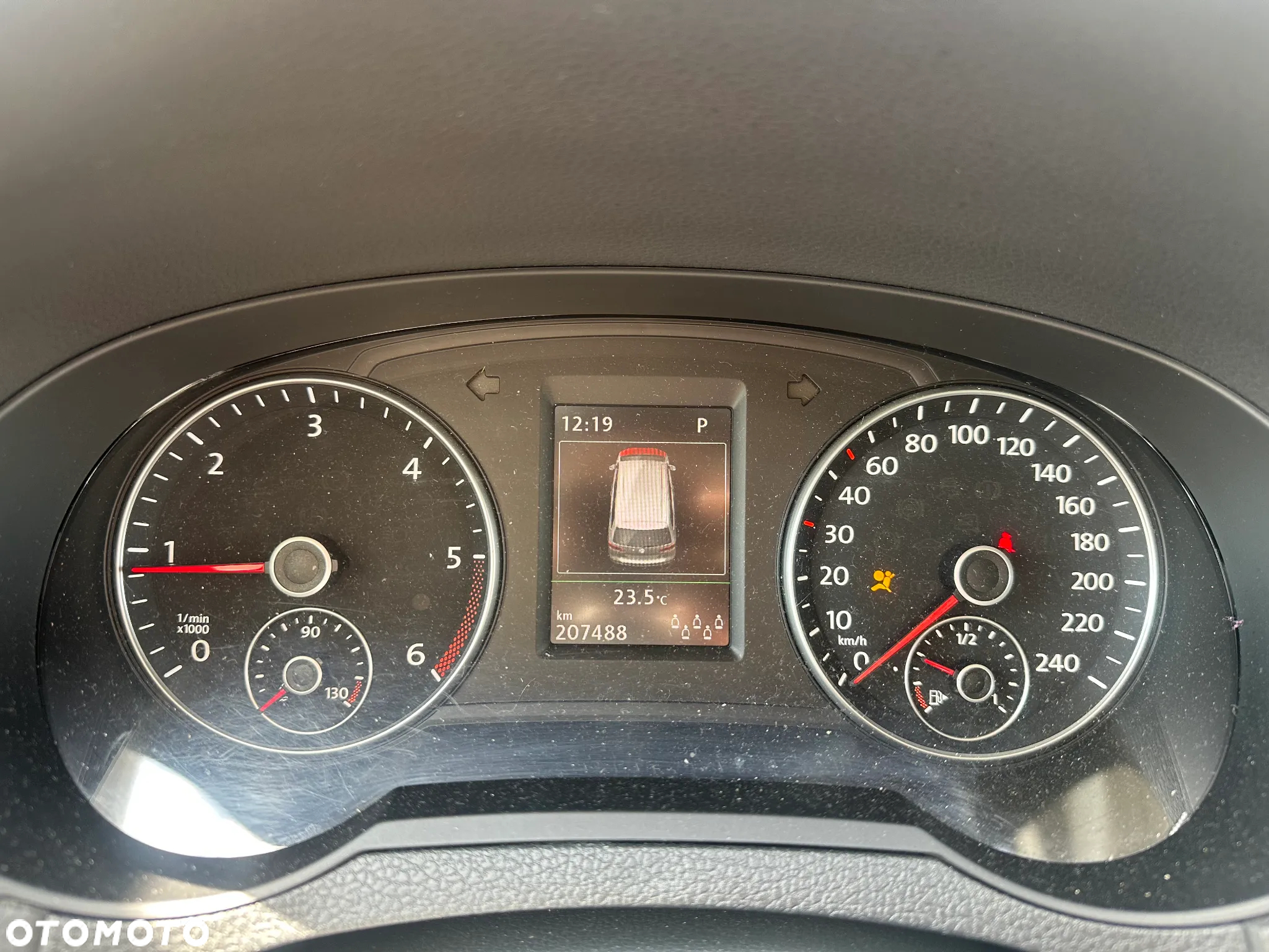 Volkswagen Sharan 2.0 TDI DSG BlueMotion Technology Cup - 11
