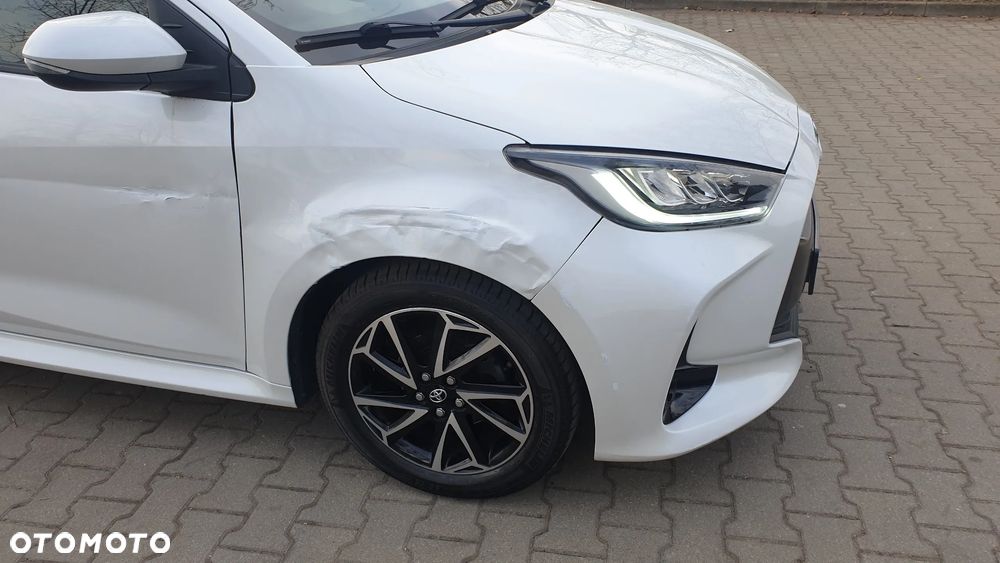 Toyota Yaris 1.5 Comfort CVT - 6