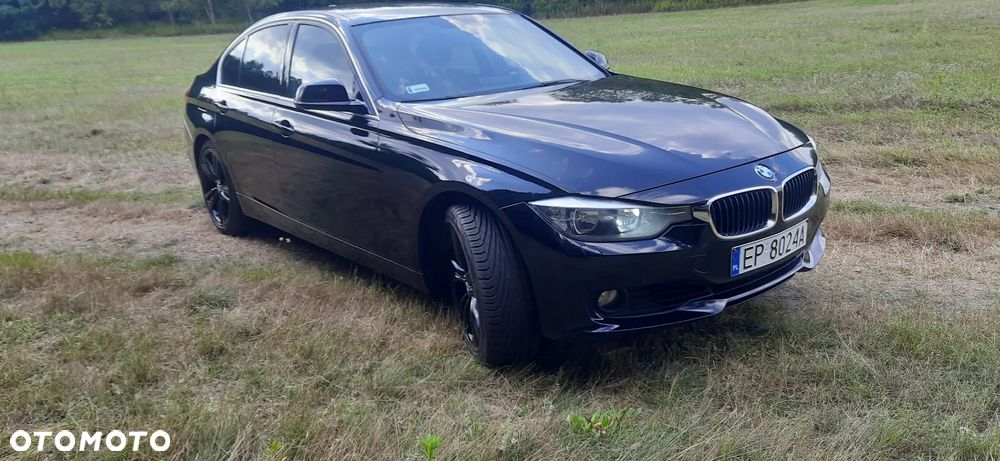 BMW Seria 3 328i - 24
