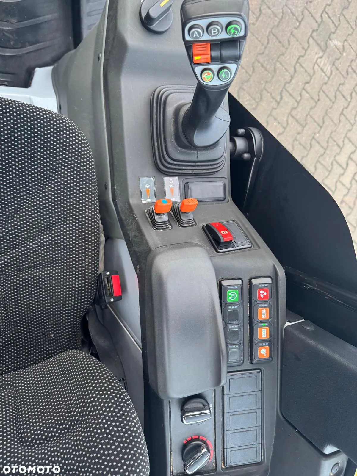 Wacker Neuson WL28 - 10